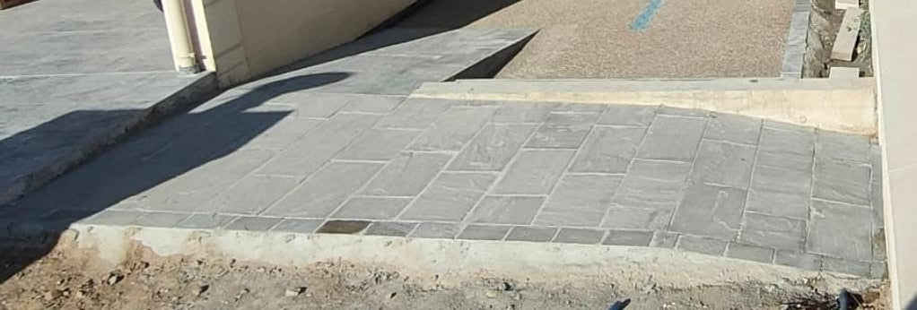 Dalles grès neuf 30xLLx4 gris