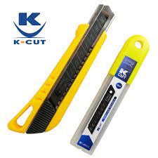 Cutter 18mm avec Lame Black Blade SK2